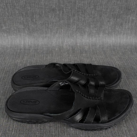 teva insulated slippers